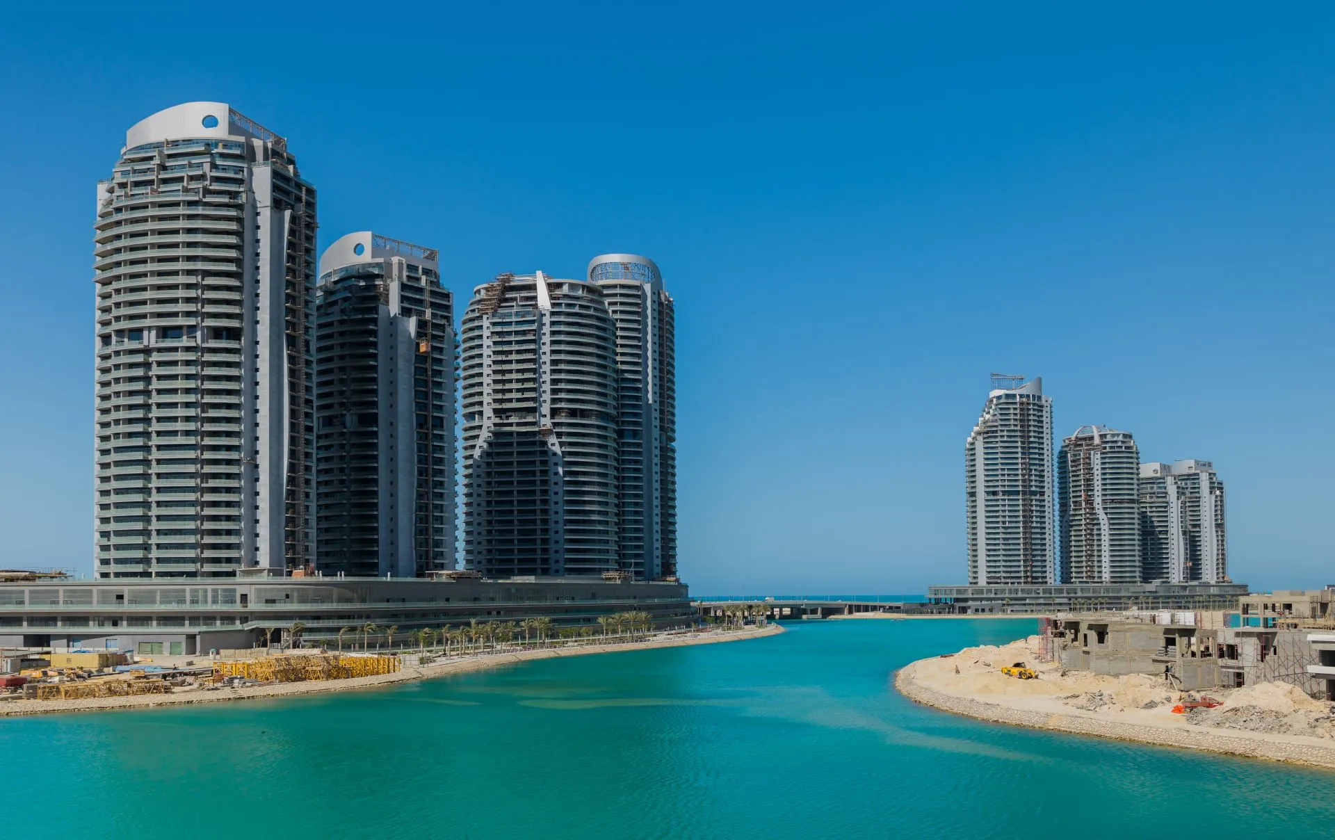  for sale in Beach Front Towers in  of 0 m² with 0 bedrooms