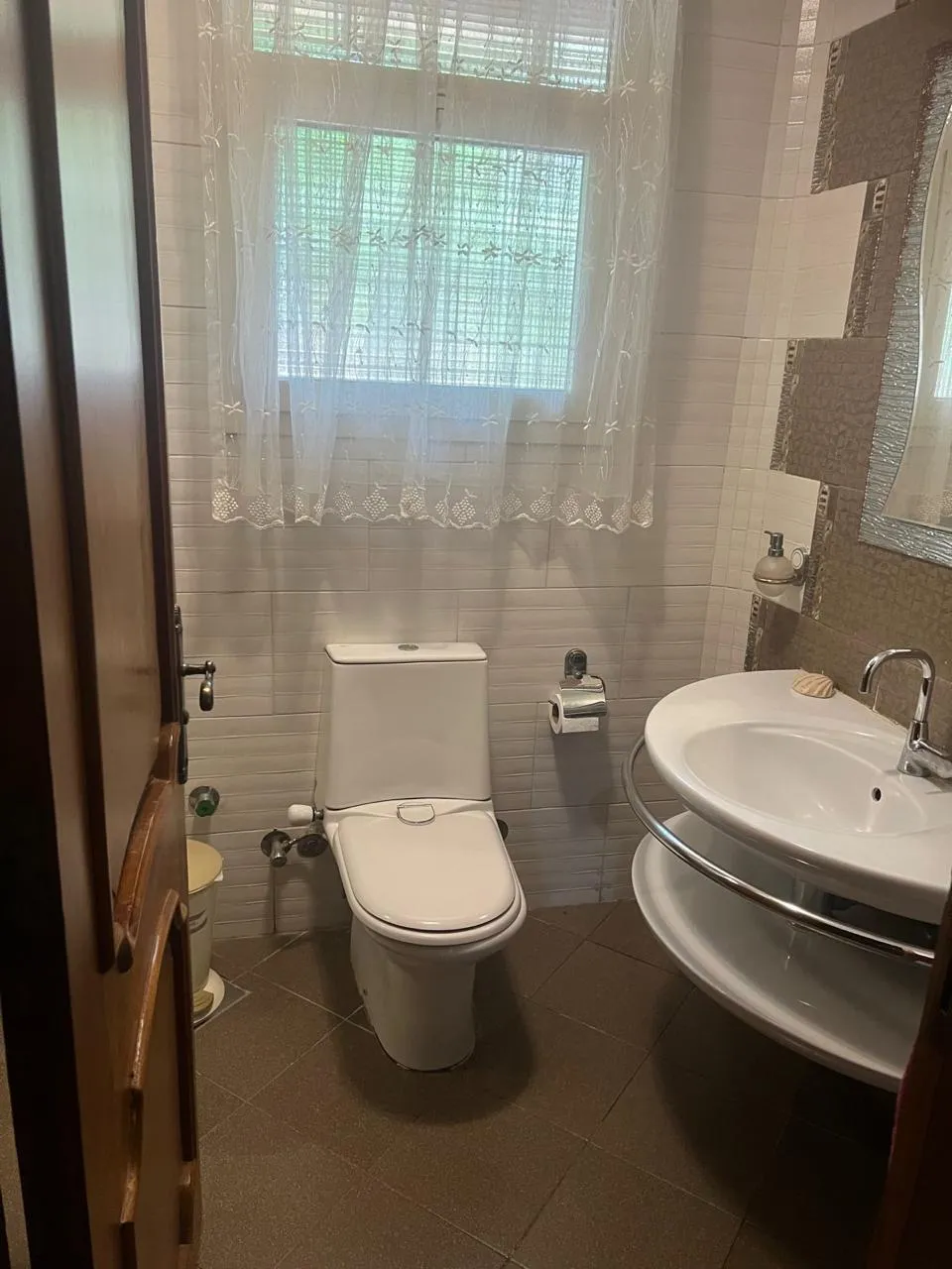  for sale in City View in  of 0 m² with 0 bedrooms