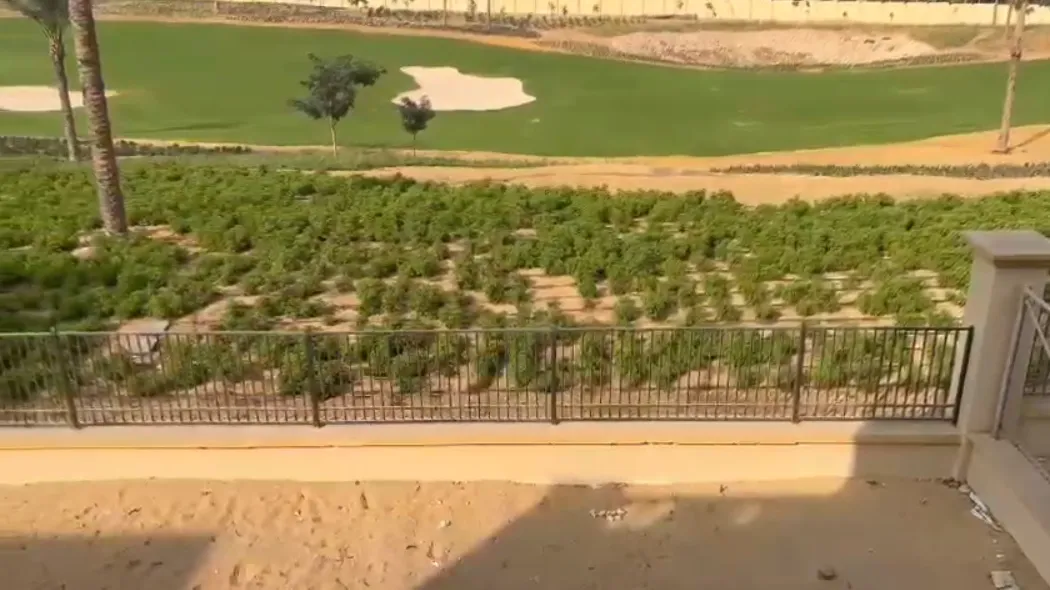  للبيع في أب تاون كايرو في  بمساحة 0 م² تتكون من 0 غرف