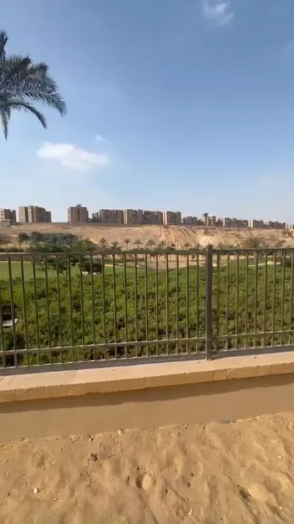  للبيع في أب تاون كايرو في  بمساحة 0 م² تتكون من 0 غرف