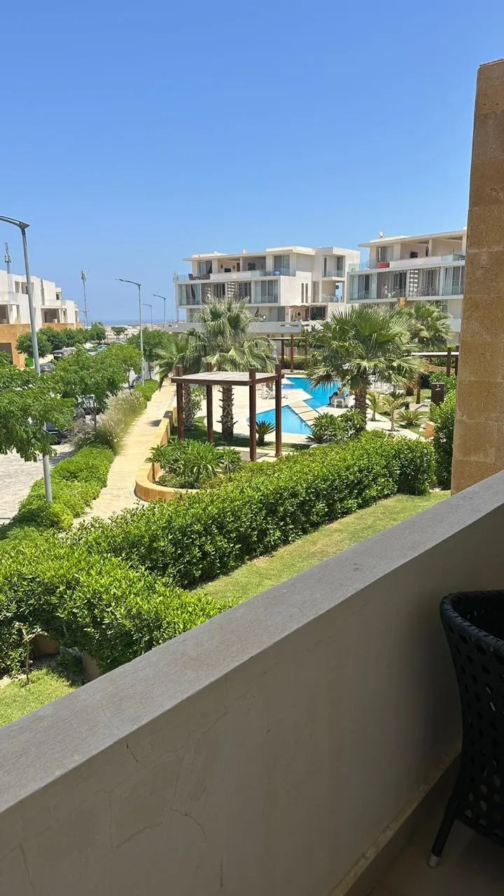  للبيع في سيشيل سيدي عبد الرحمن  في  بمساحة 0 م² تتكون من 0 غرف