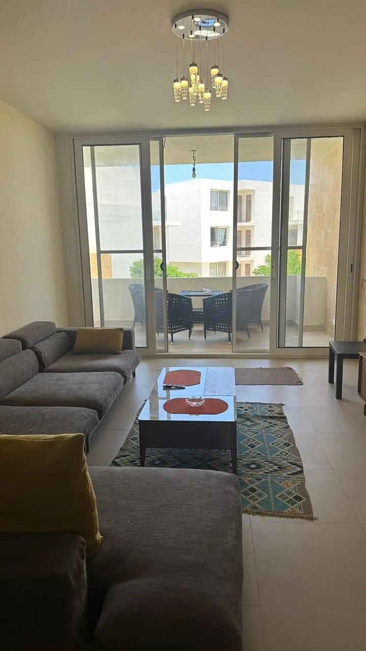  للبيع في سيشيل سيدي عبد الرحمن  في  بمساحة 0 م² تتكون من 0 غرف