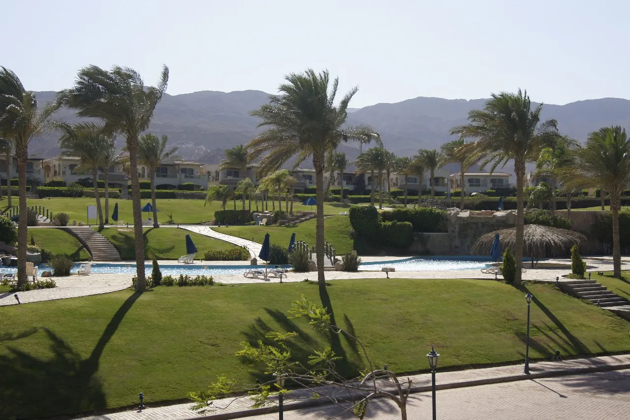 Chalet for sale in La Vista 6 in Ain Sokhna of 150 m² with 3 bedrooms