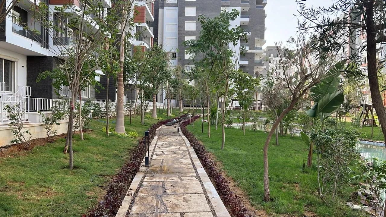 Apartment for sale in La Capitale in New Capital City of 150 m² with 3 bedrooms