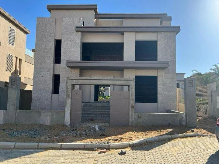  للبيع في لا فيستا سيتي في  بمساحة 0 م² تتكون من 0 غرف