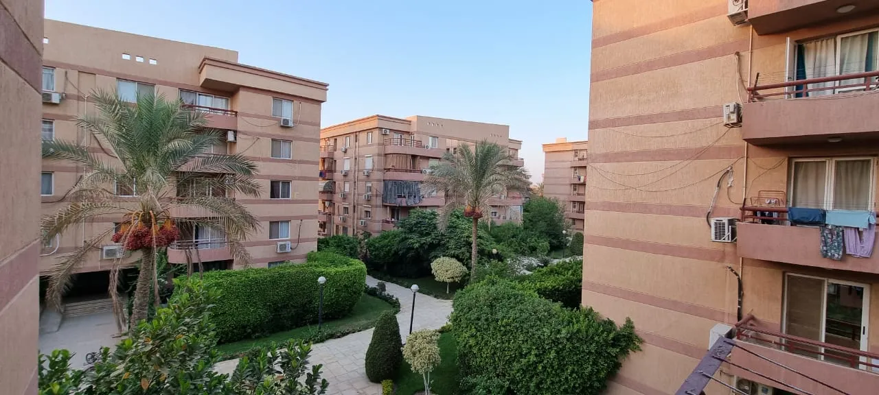 Apartment for sale in El Rehab in New Cairo of 164 m² with 3 bedrooms