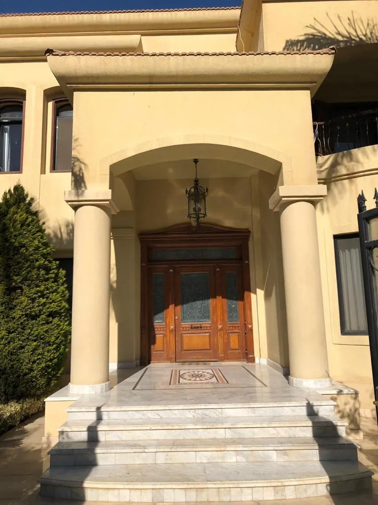 Villa for sale in Gardenia Park 1 in 6th of October City of 441 m² with 4 bedrooms
