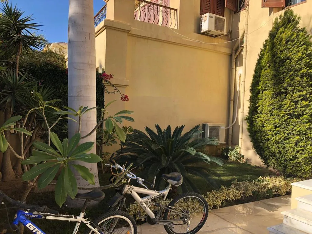 Villa for sale in Gardenia Park 1 in 6th of October City of 441 m² with 4 bedrooms