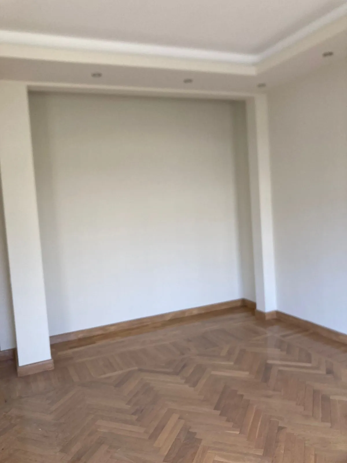 Villa for sale in Royal Hills in 6th of October City of 350 m² with 4 bedrooms
