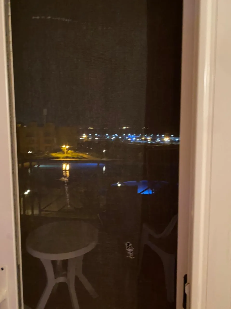 Chalet for sale in Porto Sokhna in Ain Sokhna of 100 m² with 2 bedrooms