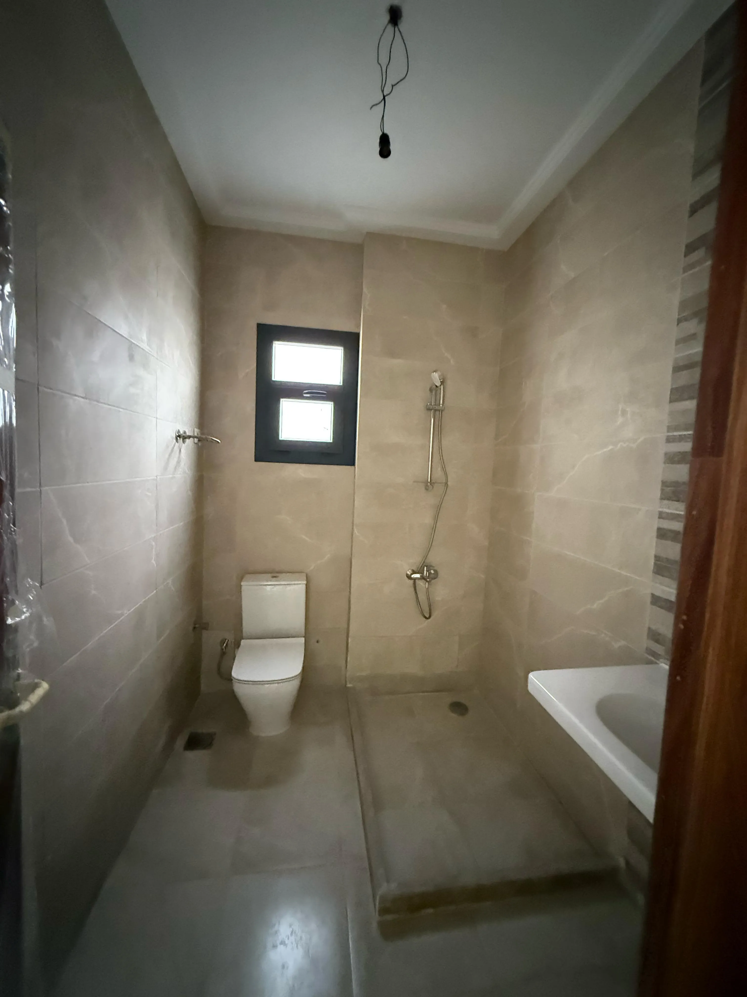  للبيع في لافيستا رأس الحكمة في  بمساحة 0 م² تتكون من 0 غرف