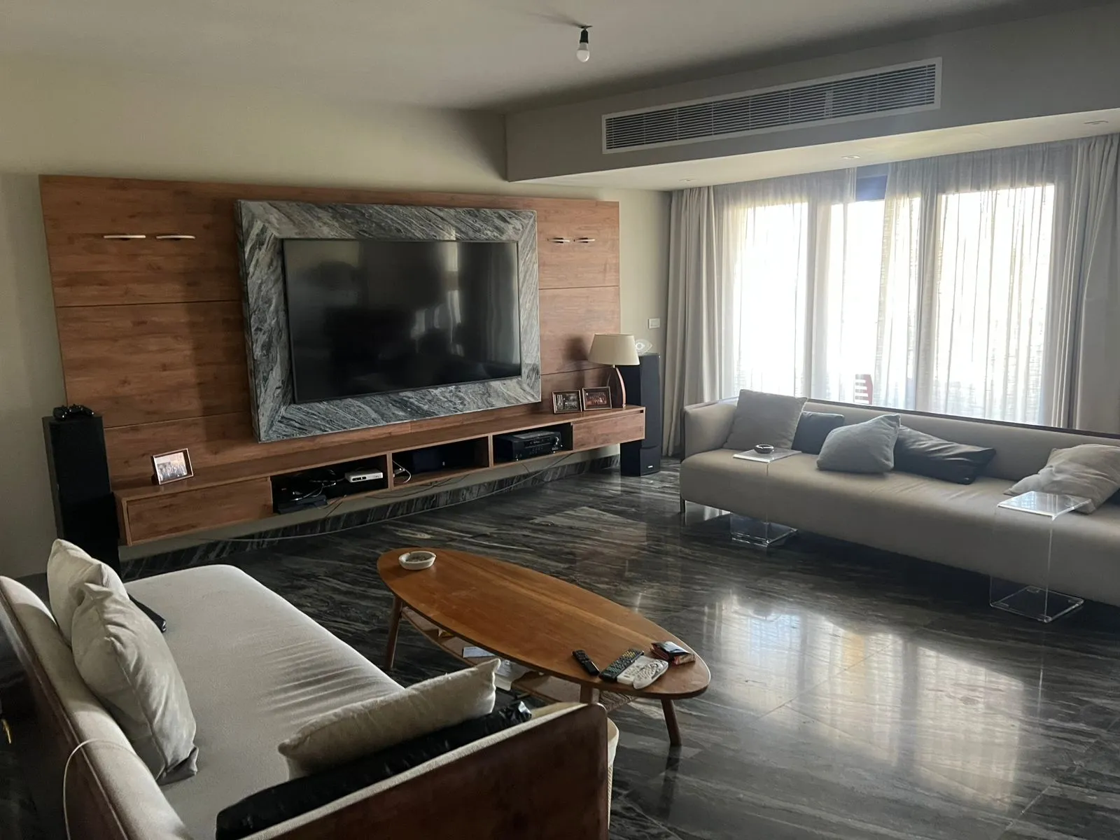 Penthouse for sale in Pyramids Heights in El Sheikh Zayed of 339 m² with 3 bedrooms