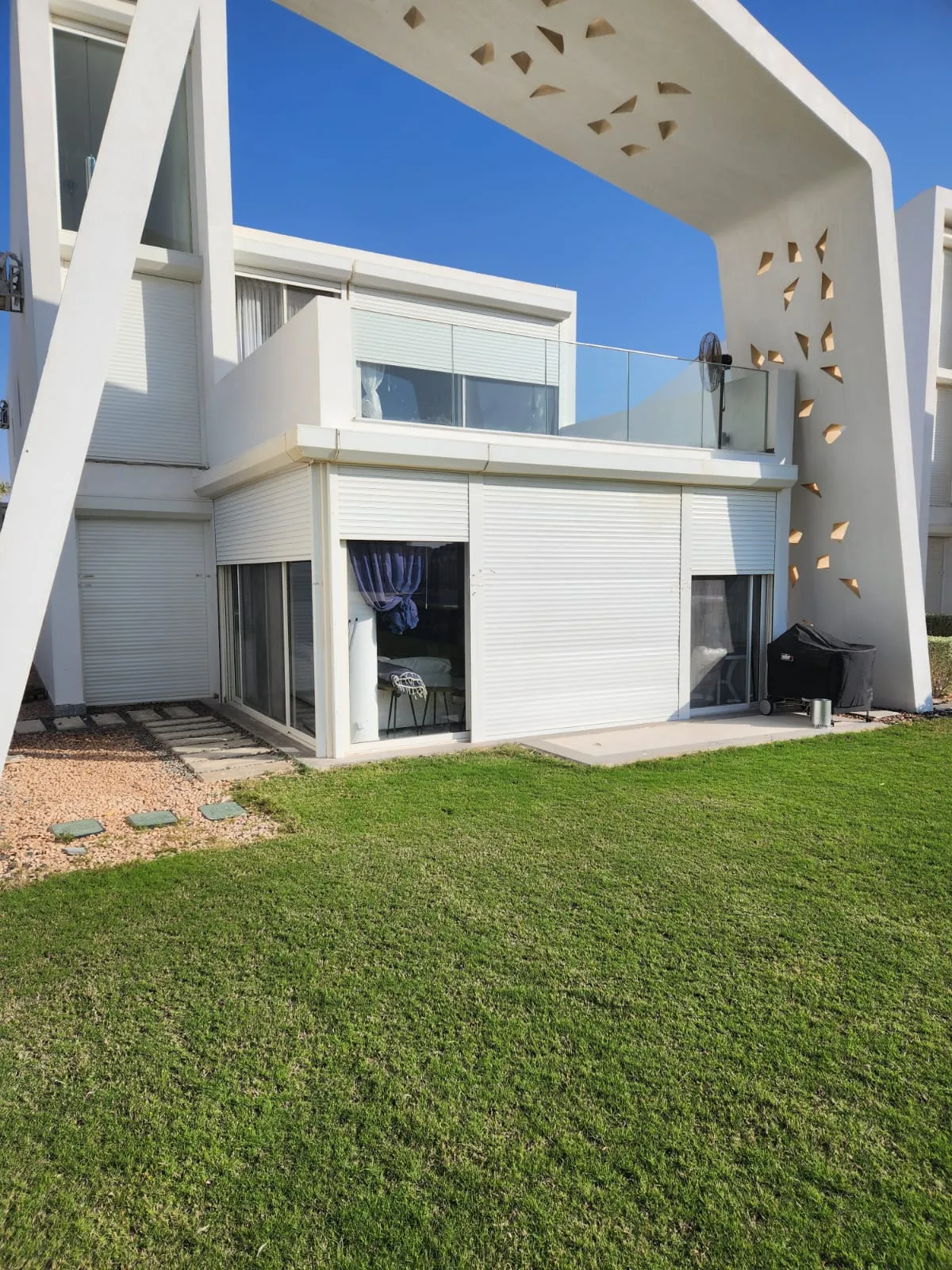  للبيع في فوكا باي في  بمساحة 0 م² تتكون من 0 غرف