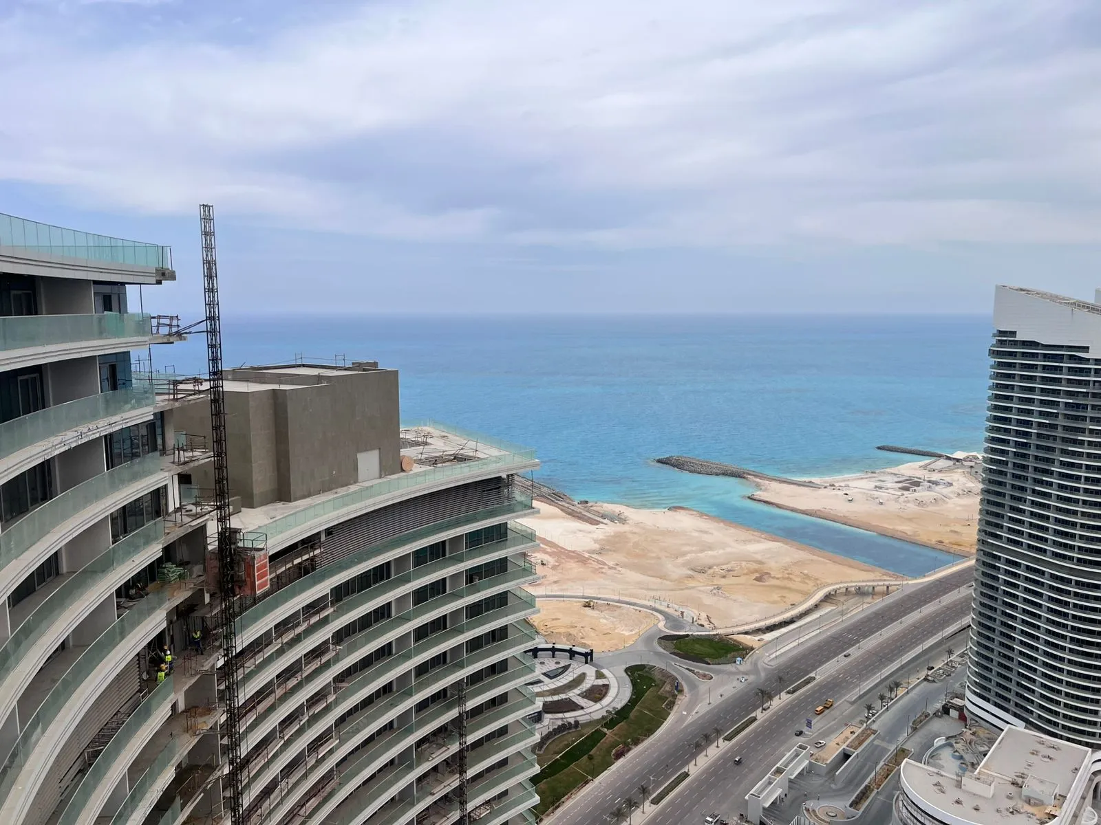 للبيع في ذا جيت- العلمين الجديدة في بمساحة 0 م² تتكون من 0 غرف