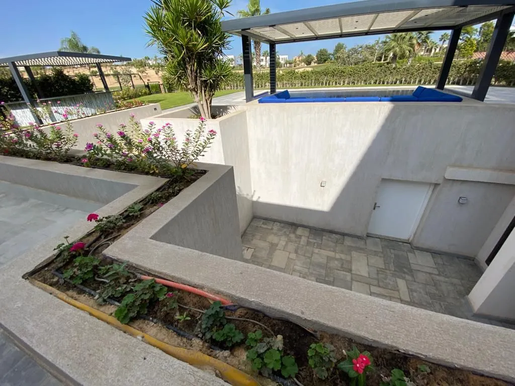 Villa for sale in Allegria in El Sheikh Zayed of 800 m² with 5 bedrooms