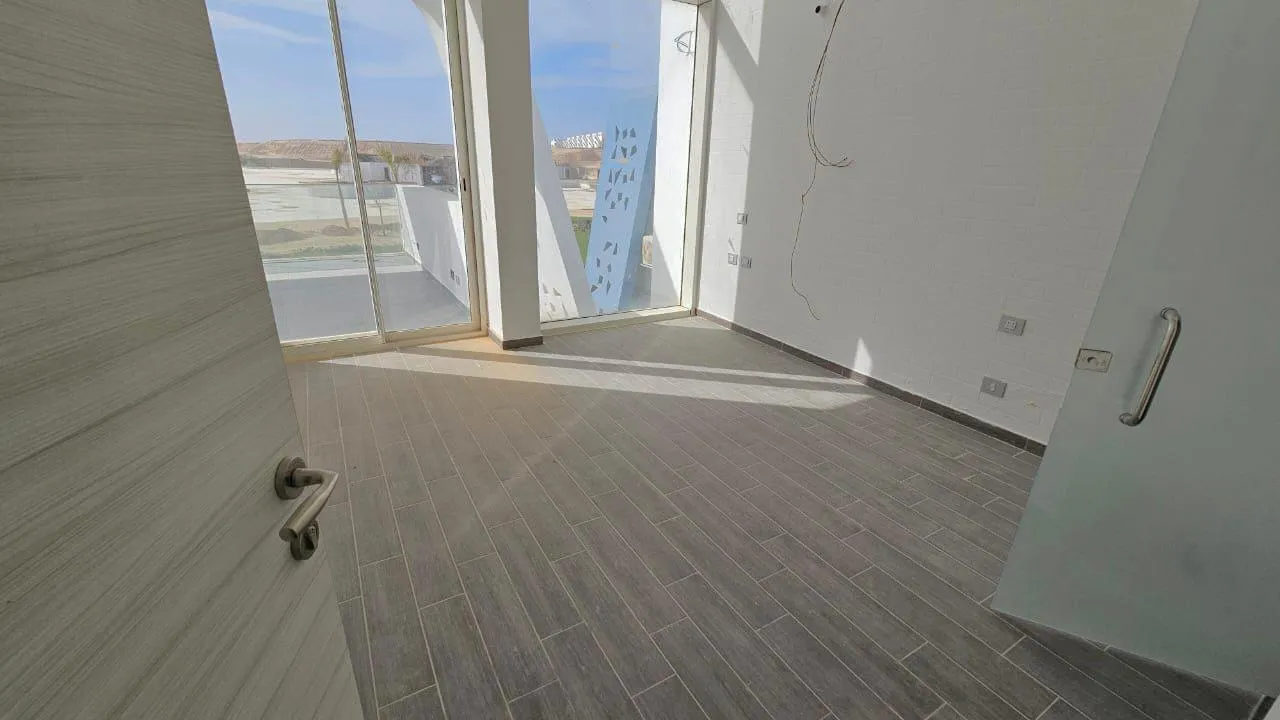  للبيع في فوكا باي في  بمساحة 0 م² تتكون من 0 غرف