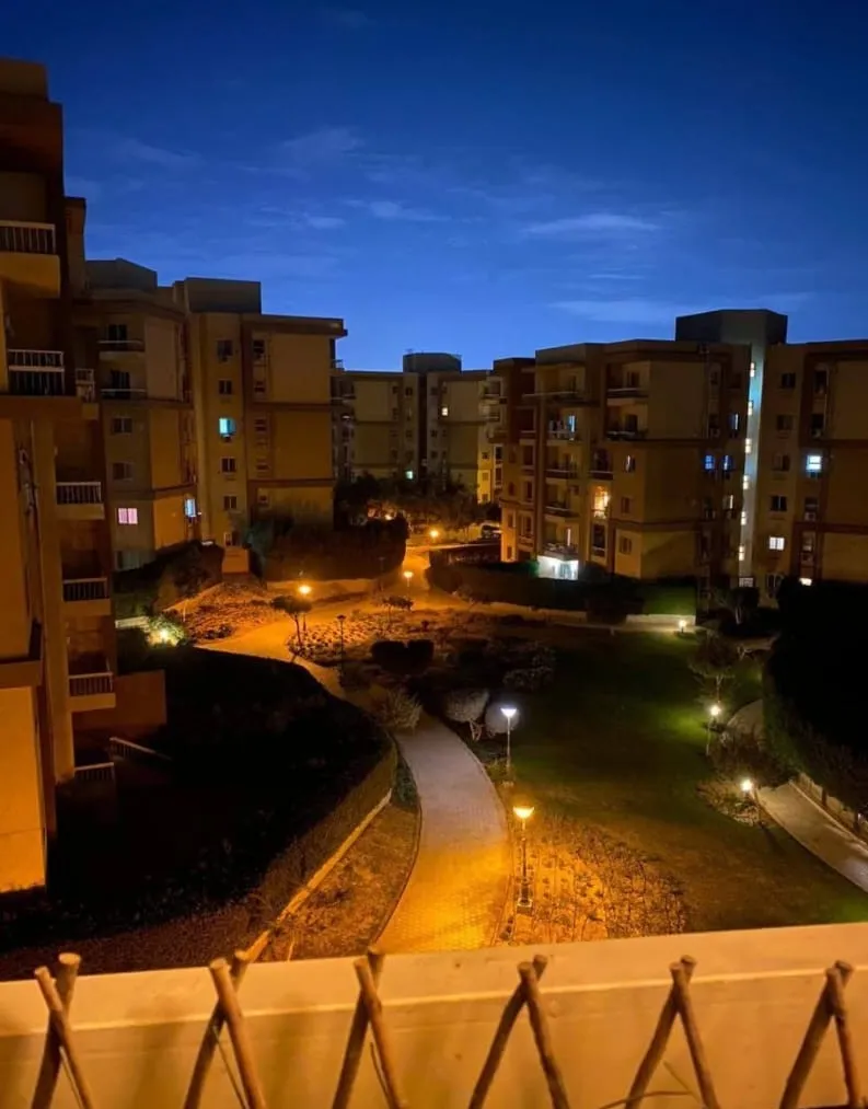 Apartment for sale in Ashgar City in October Gardens of 145 m² with 3 bedrooms
