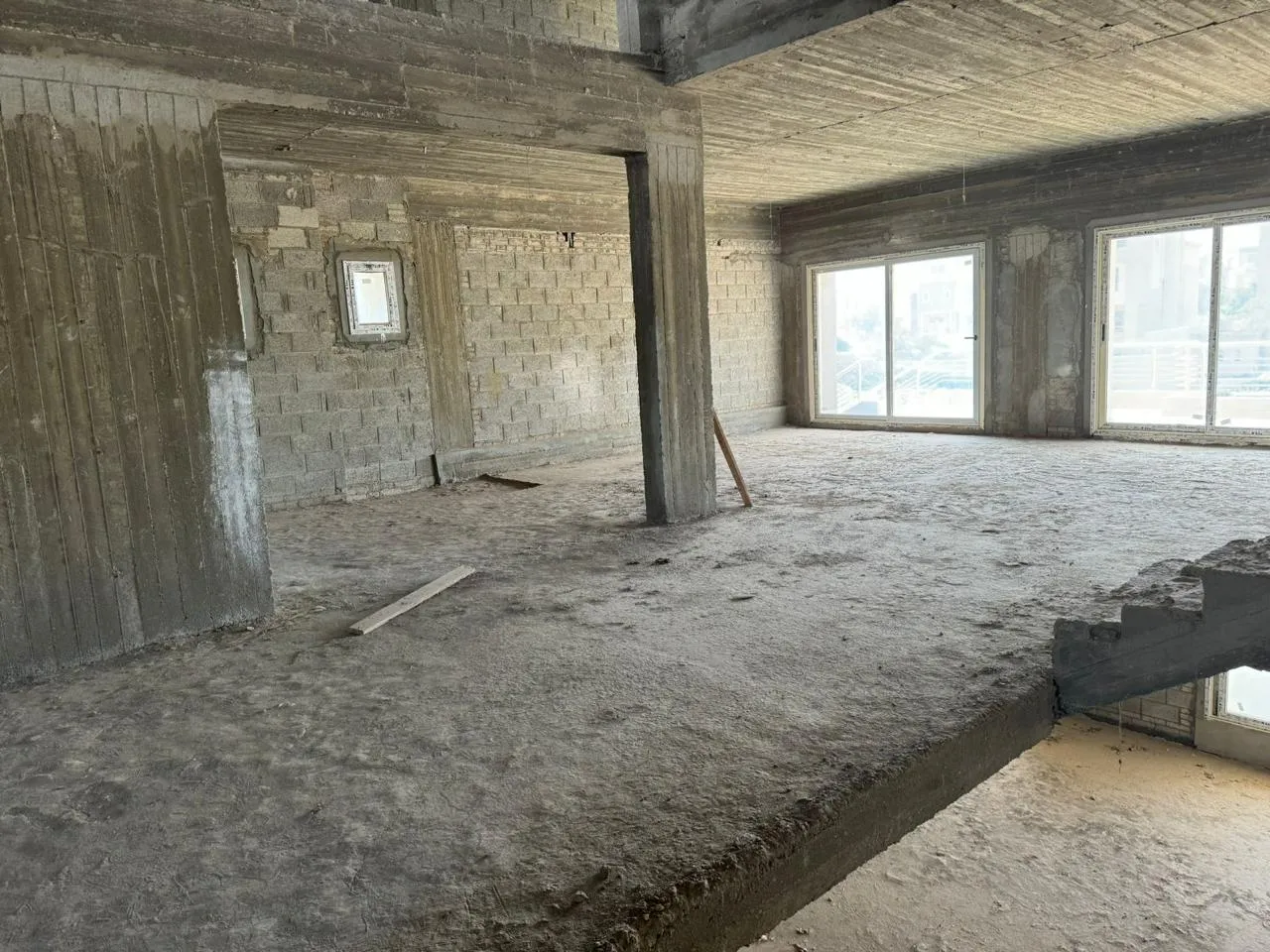  للبيع في كايرو فستيفال سيتي في  بمساحة 0 م² تتكون من 0 غرف