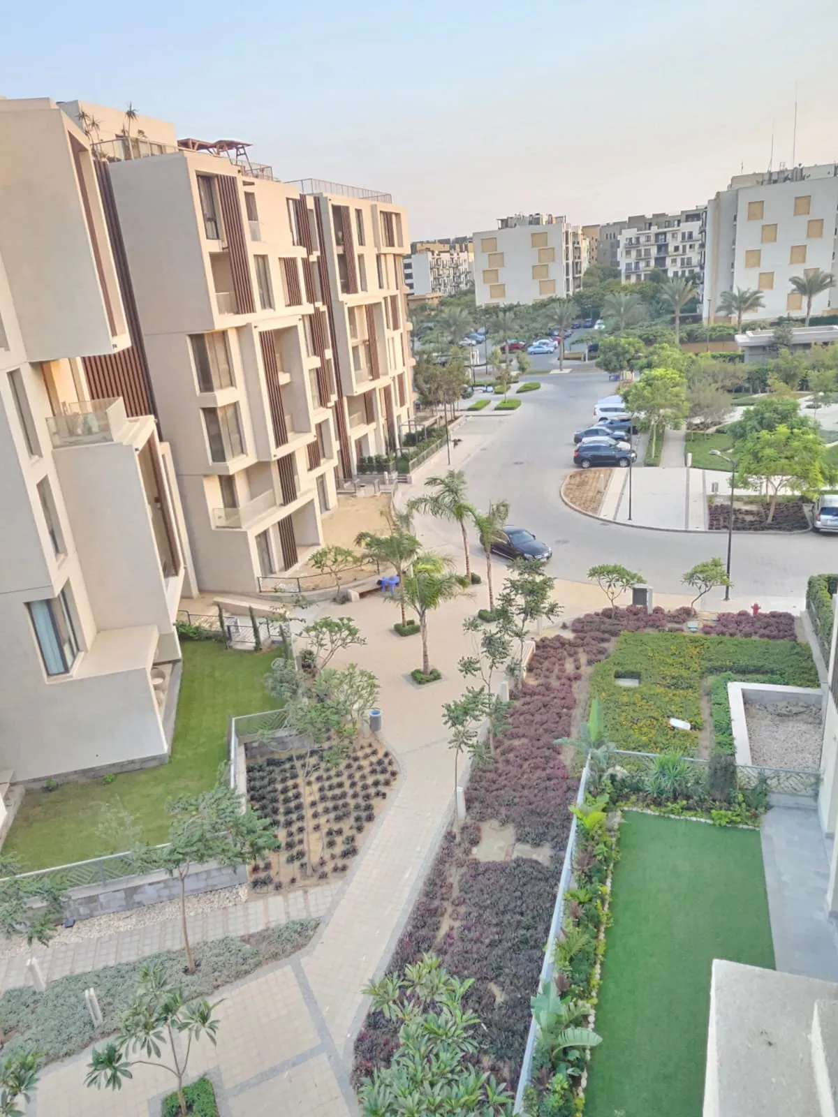 Duplex for sale in Eastown in New Cairo of 257 m² with 3 bedrooms
