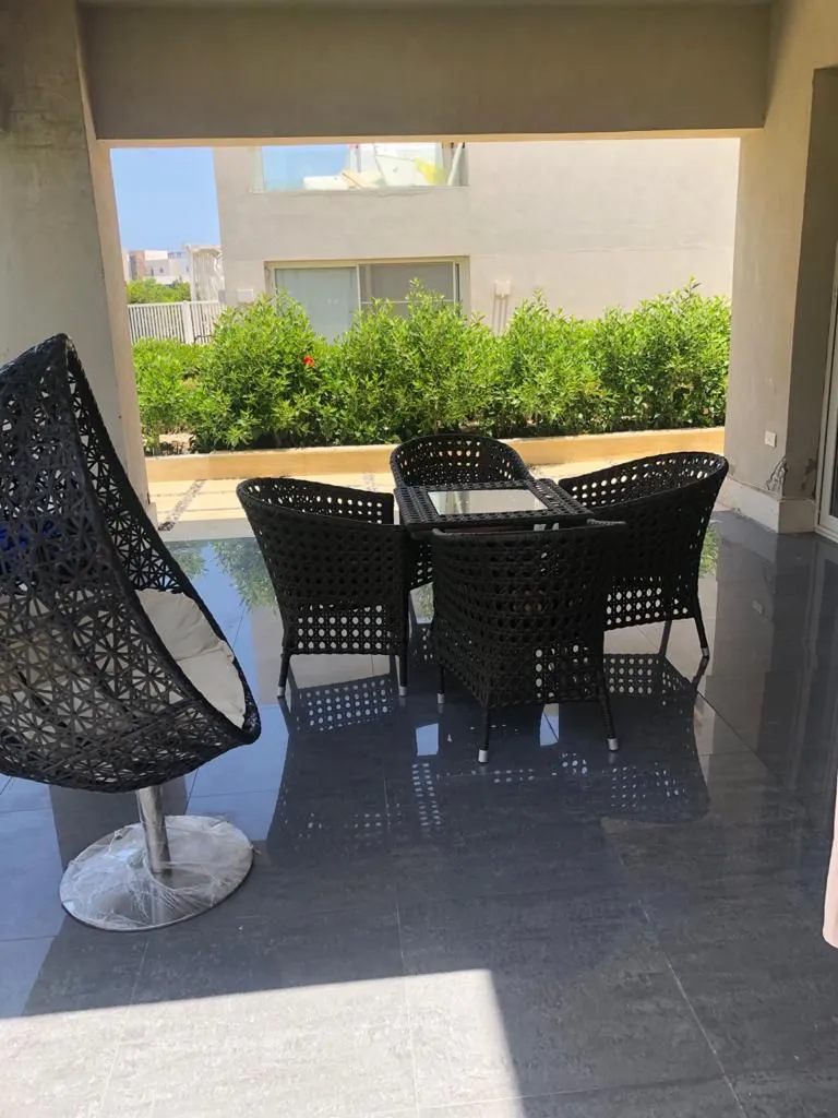 Chalet for sale in Hacienda Bay in Sidi Abdel Rahman of 175 m² with 2 bedrooms