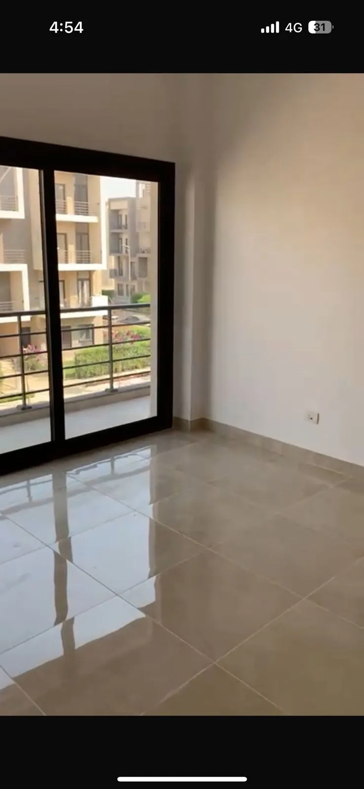 شقة للبيع في فيفث سكوير المراسم في القاهرة الجديدة بمساحة 152 م² تتكون من 3 غرف