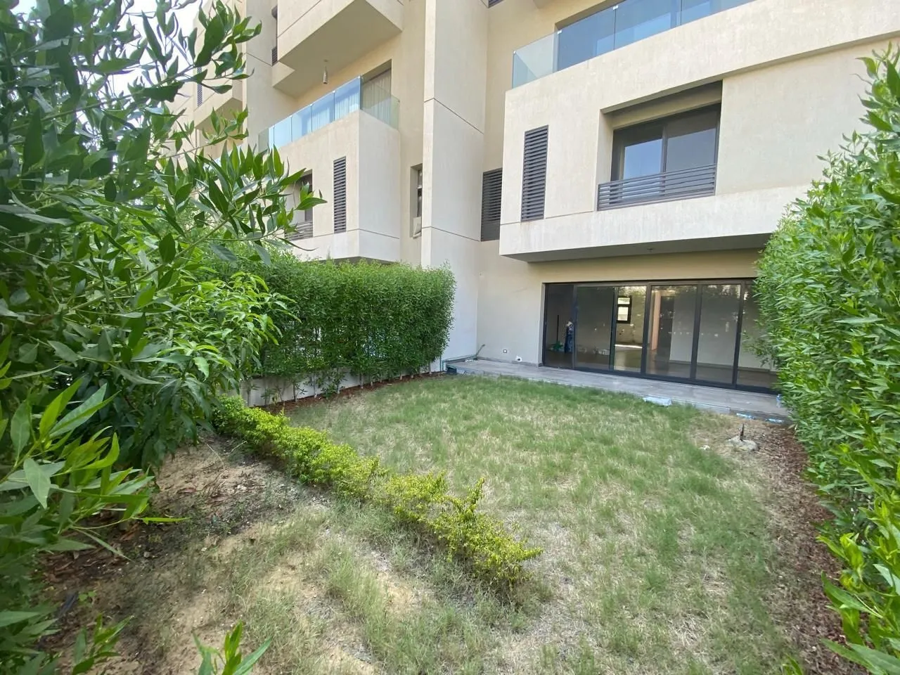 Duplex for sale in Al Burouj in El Shorouk of 178 m² with 3 bedrooms