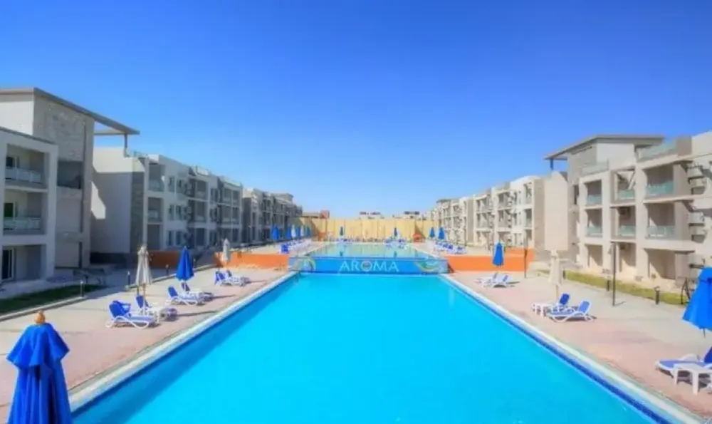  للبيع في أروما في  بمساحة 0 م² تتكون من 0 غرف