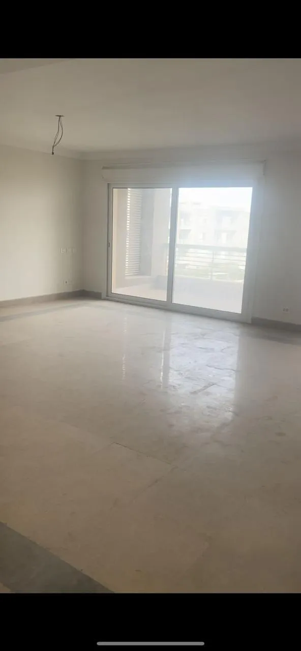 Duplex for sale in New Giza in 6th of October City of 313 m² with 3 bedrooms