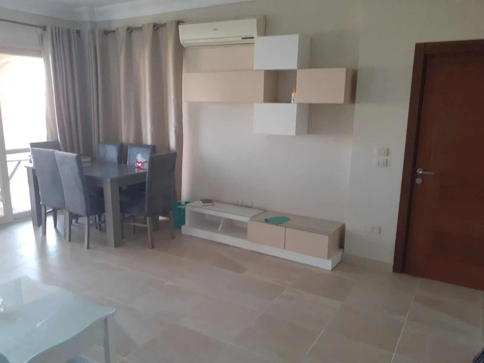  للبيع في لا فيستا إيست باي في  بمساحة 0 م² تتكون من 0 غرف