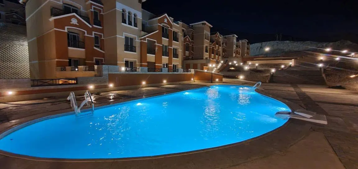 Chalet for sale in Heaven Hills Porto El Sokhna in Ain Sokhna of 85 m² with 2 bedrooms