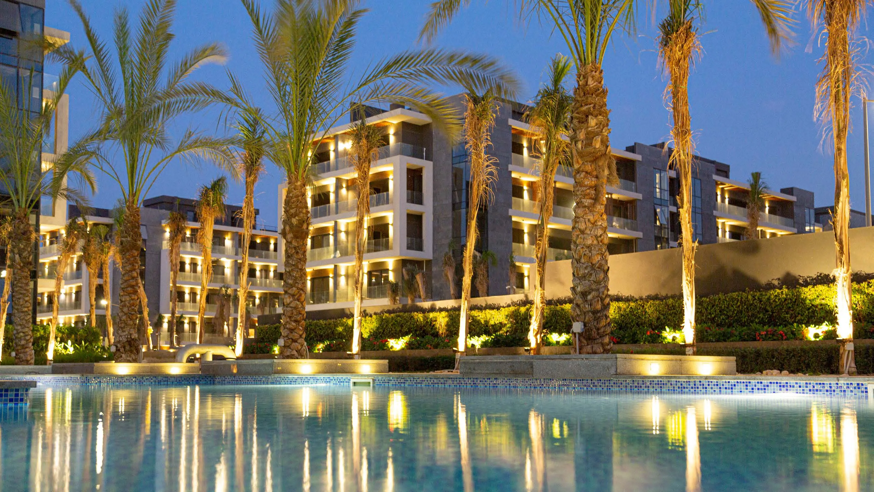 Apartment for sale in El Patio Oro in New Cairo of 168 m² with 3 bedrooms