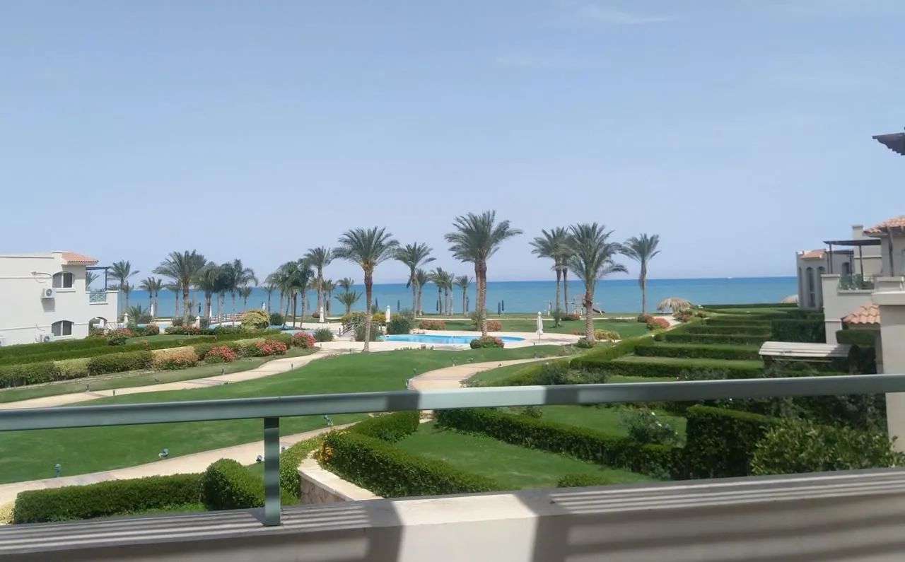 Chalet for sale in LA Vista 5 in Ain Sokhna of 170 m² with 3 bedrooms