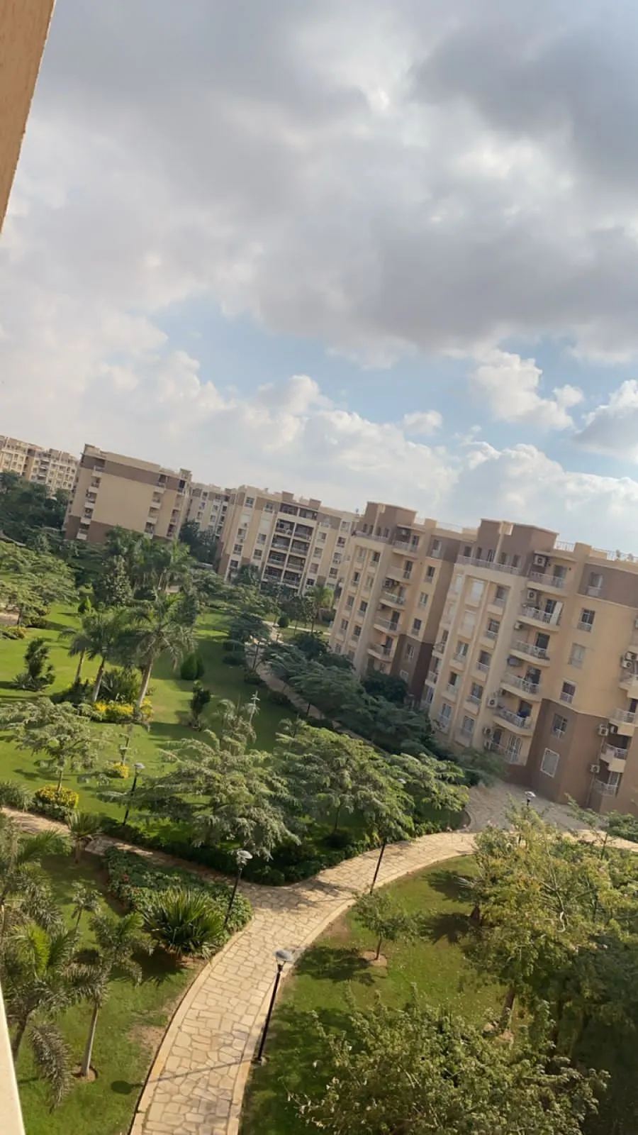 شقة للبيع في الرحاب في القاهرة الجديدة بمساحة 180 م² تتكون من 3 غرف