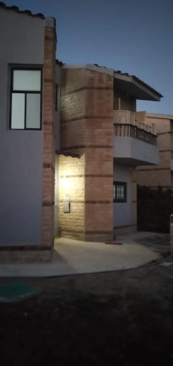  للبيع في ديبلو 2 في  بمساحة 0 م² تتكون من 0 غرف