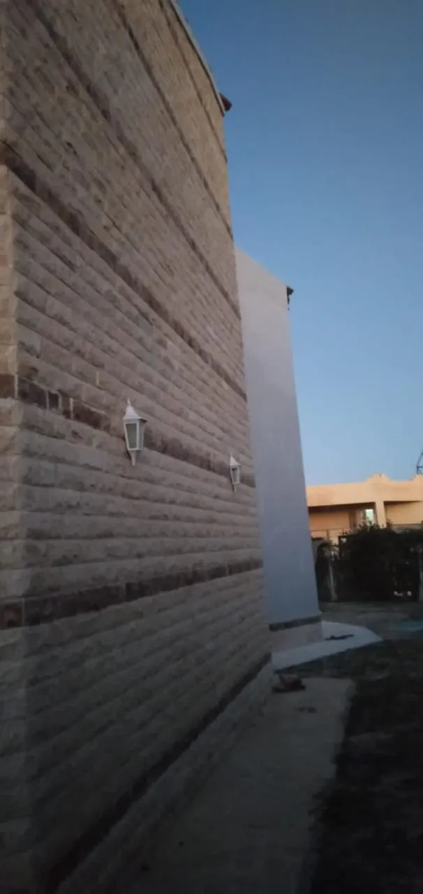  للبيع في ديبلو 2 في  بمساحة 0 م² تتكون من 0 غرف