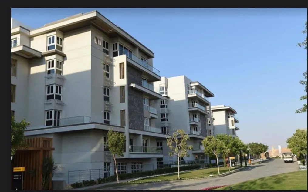 Apartment for sale in Mountain View iCity October in Northern Expansion of 155 m² with 3 bedrooms
