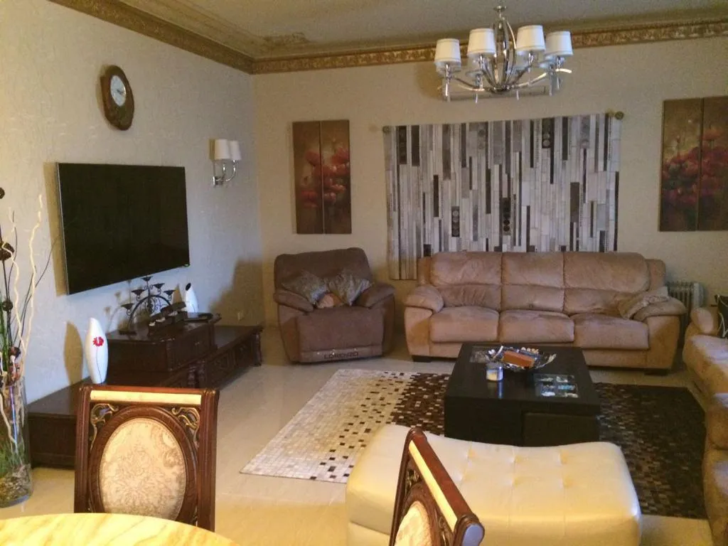 Villa for sale in El Rehab  in New Cairo of 0 m² with 9 bedrooms