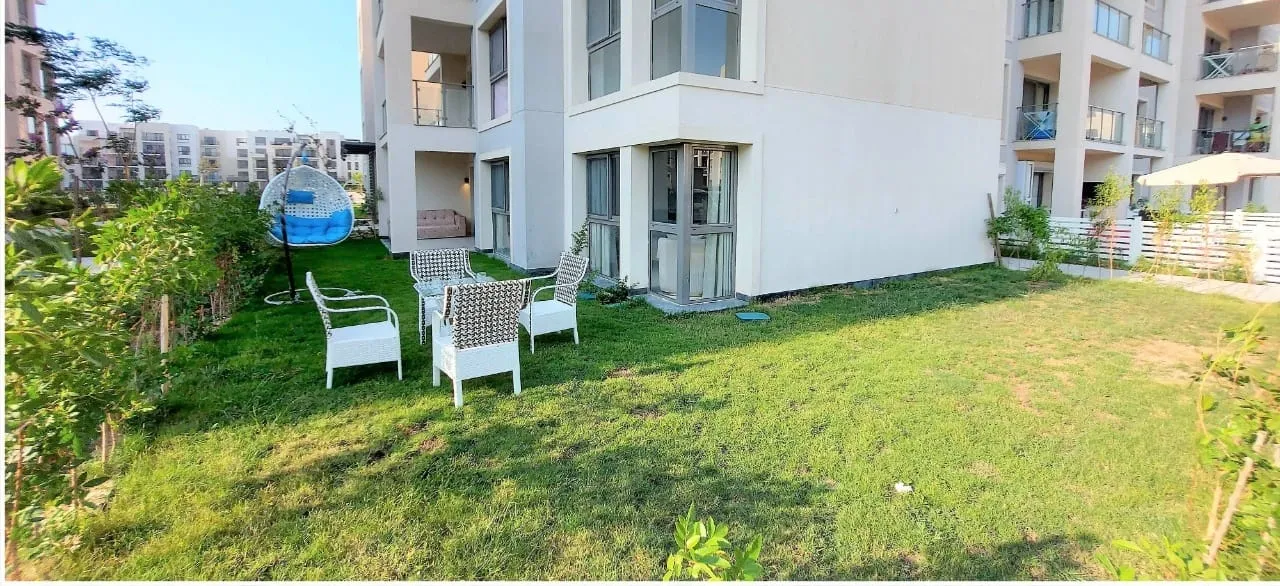 شاليه للبيع في مراسي في سيدي عبد الرحمن بمساحة 0 م² تتكون من 2 غرف