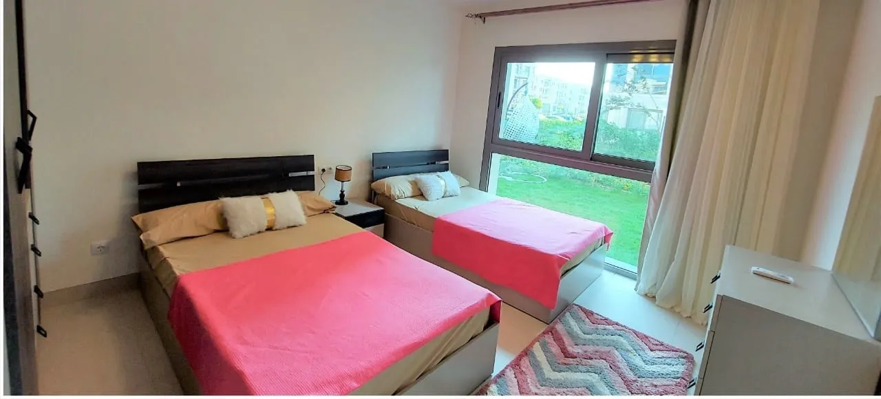 شاليه للبيع في مراسي في سيدي عبد الرحمن بمساحة 0 م² تتكون من 2 غرف