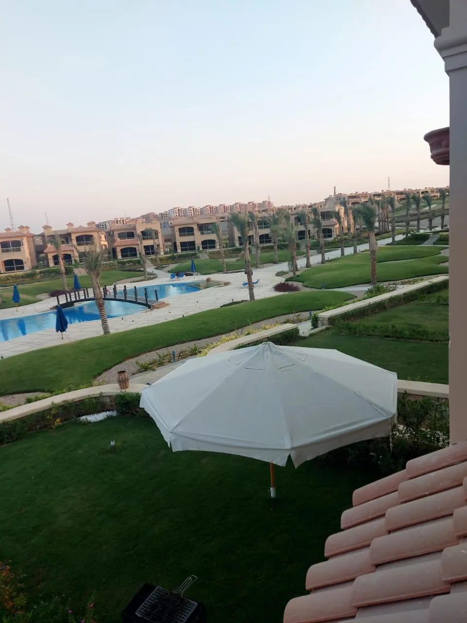 شاليه للبيع في لافيستا جاردنز في العين السخنة بمساحة 0 م² تتكون من 2 غرف