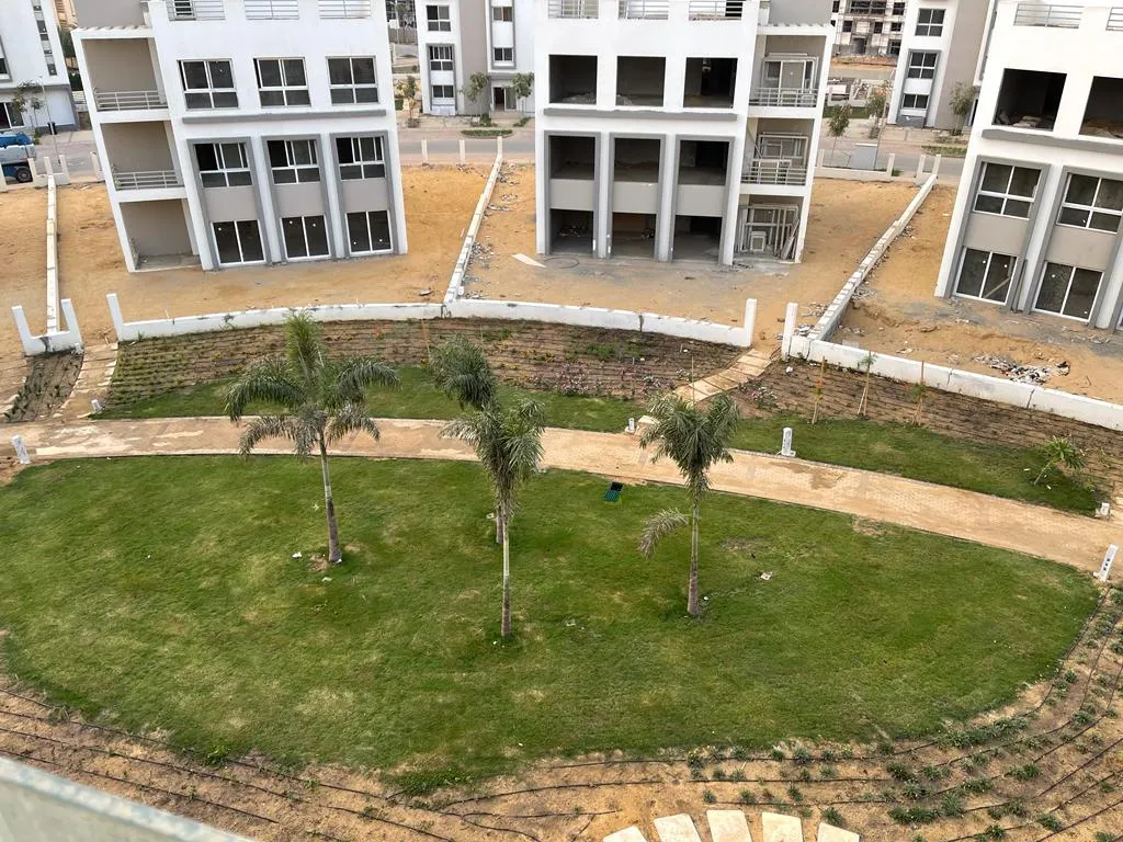 دوبلكس للبيع في هايد بارك في القاهرة الجديدة بمساحة 0 م² تتكون من 3 غرف