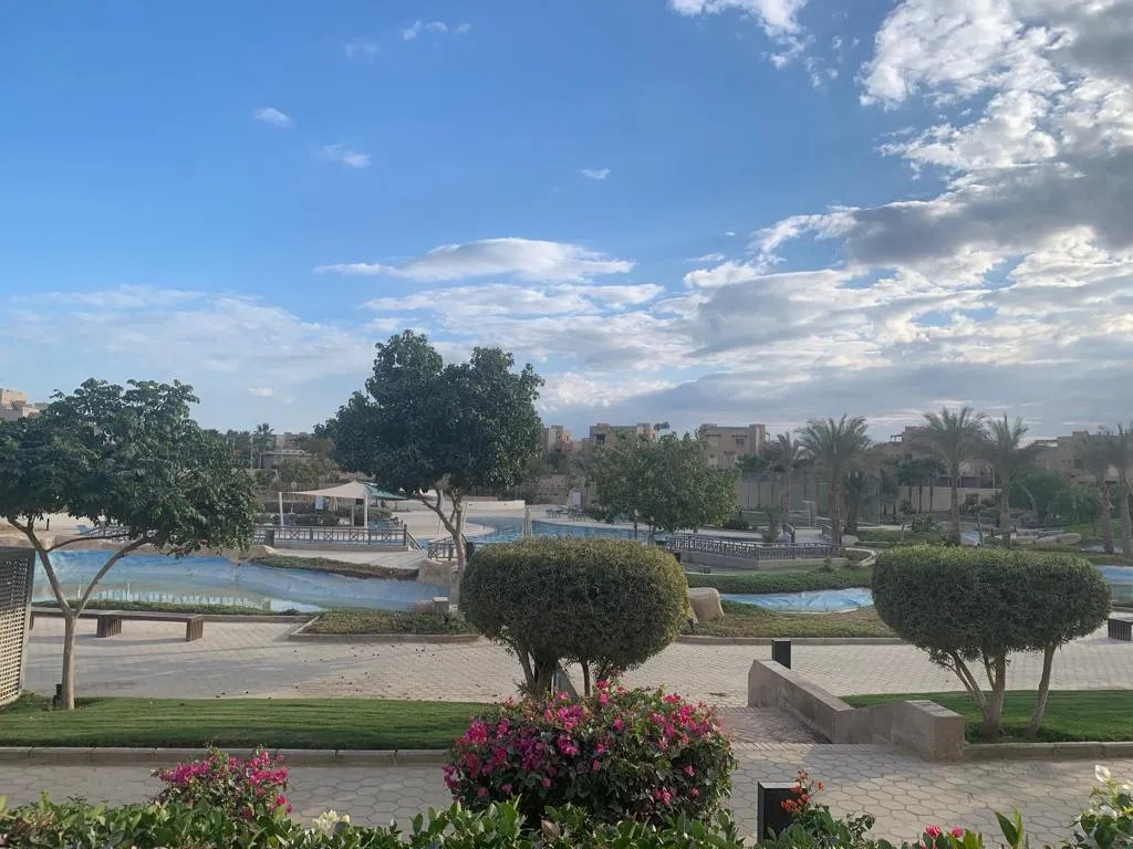 شاليه للبيع في عين باي في العين السخنة بمساحة 0 م² تتكون من 2 غرف