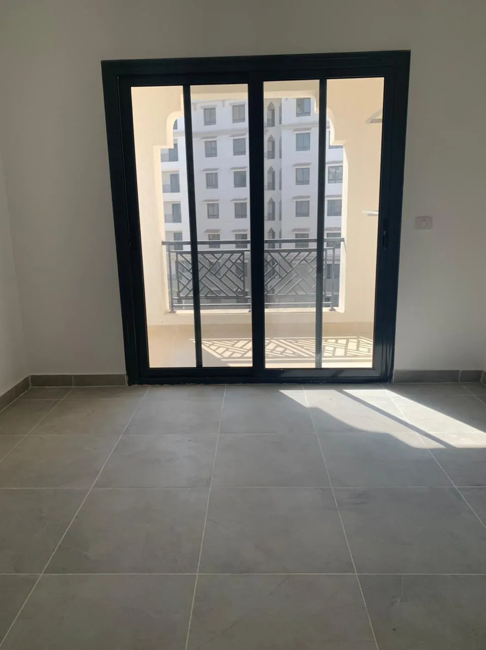 شقة للبيع في سيلييا   في العاصمة الإدارية الجديدة بمساحة 0 م² تتكون من 3 غرف