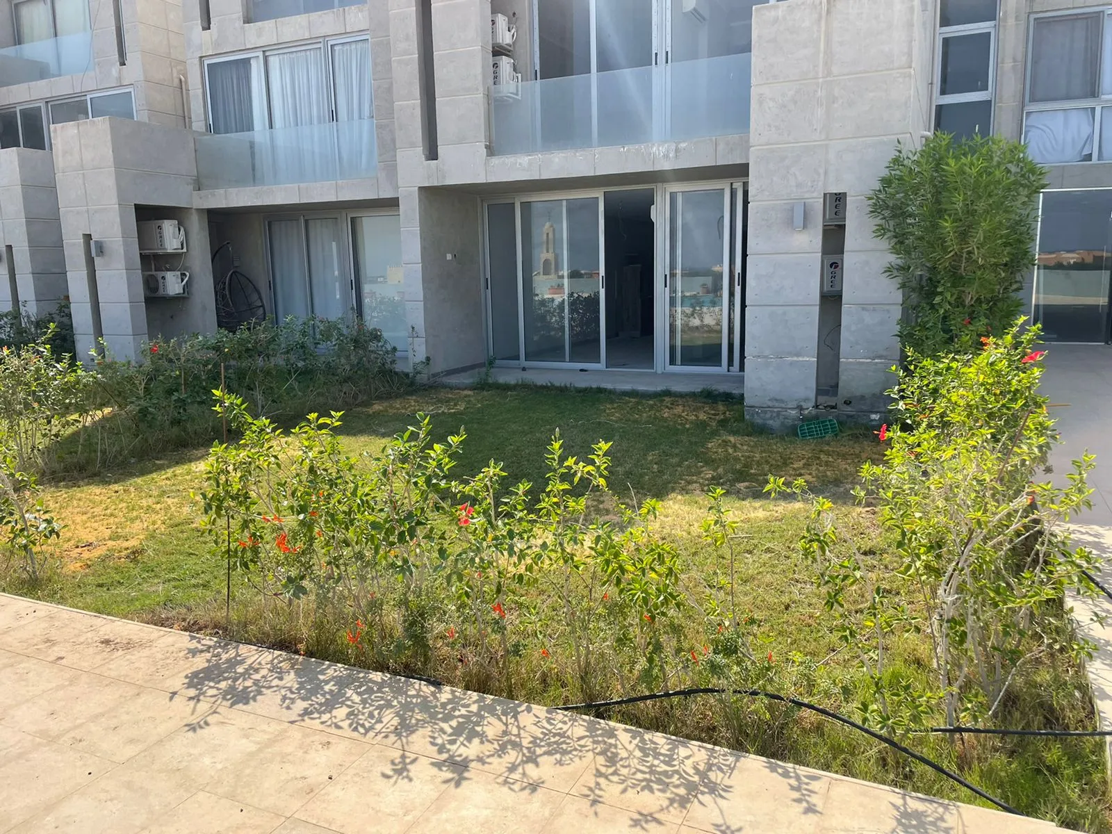 شاليه للبيع في عين هيلز في العين السخنة بمساحة 0 م² تتكون من 2 غرف