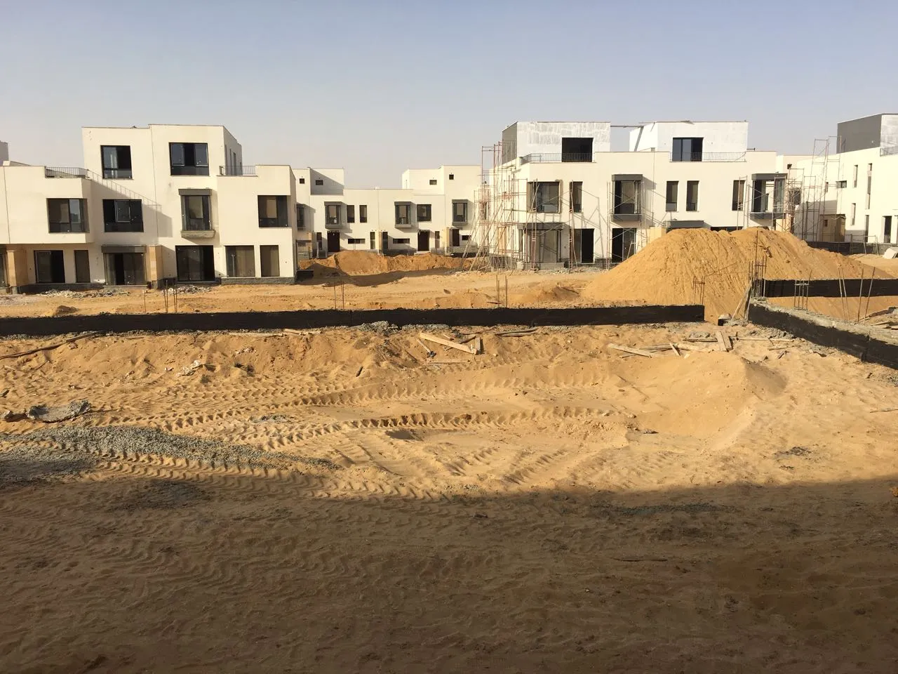  للبيع في فيليت في  بمساحة 0 م² تتكون من 0 غرف