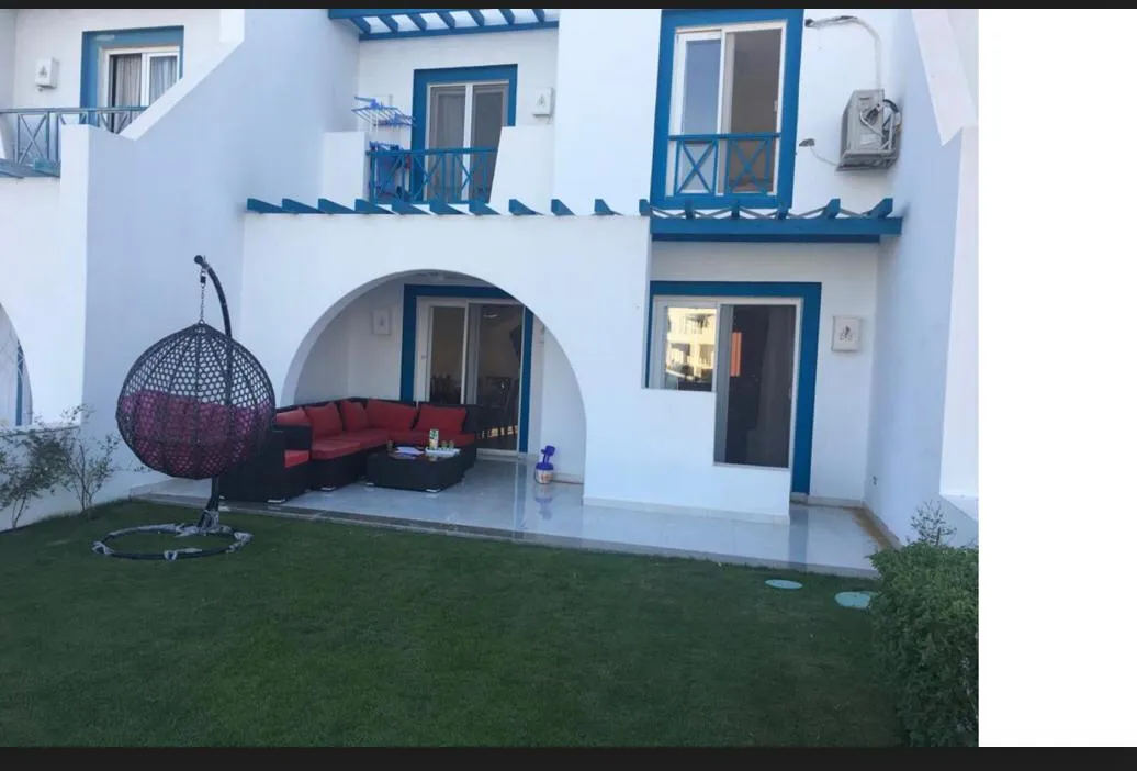 فيلا للبيع في ماونتن فيو رأس الحكمة في رأس الحكمة بمساحة 0 م² تتكون من 4 غرف