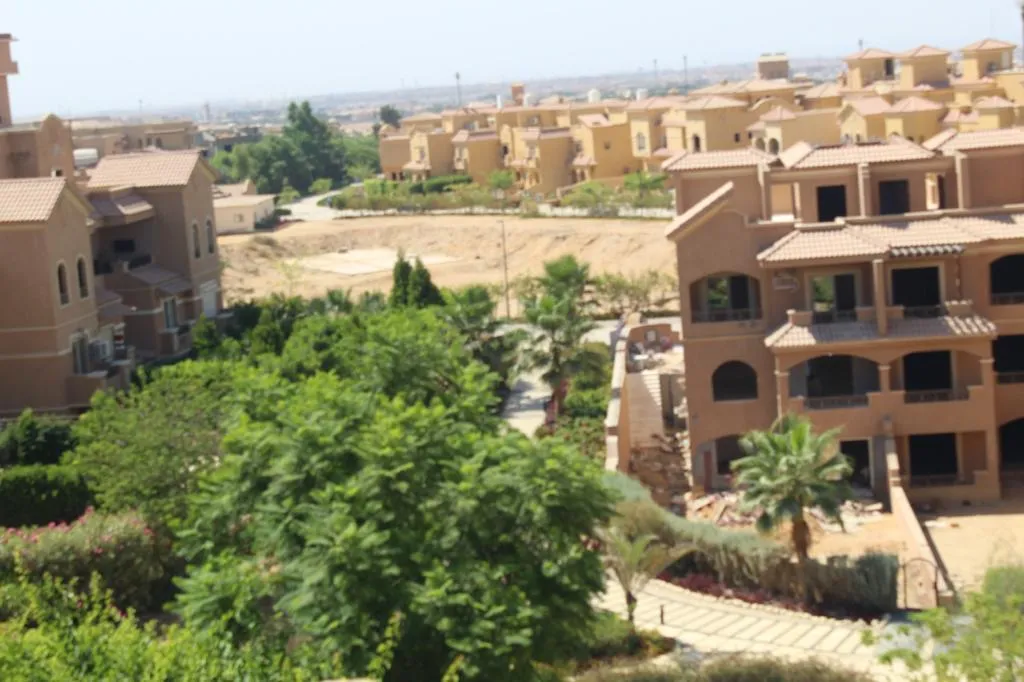 تاون هاوس للبيع في لينا سبرينجز في القاهرة الجديدة بمساحة 0 م² تتكون من 4 غرف
