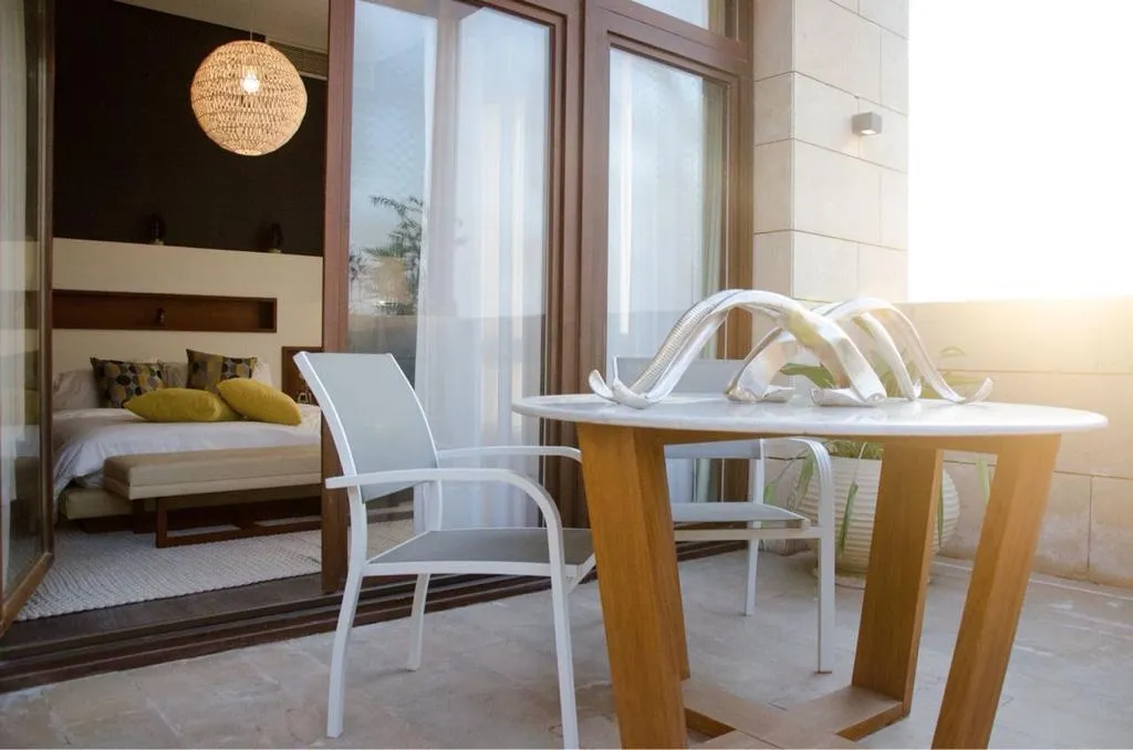 Penthouse for sale in Forty West Phase I in Northern Expansion of 300 m² with 2 bedrooms