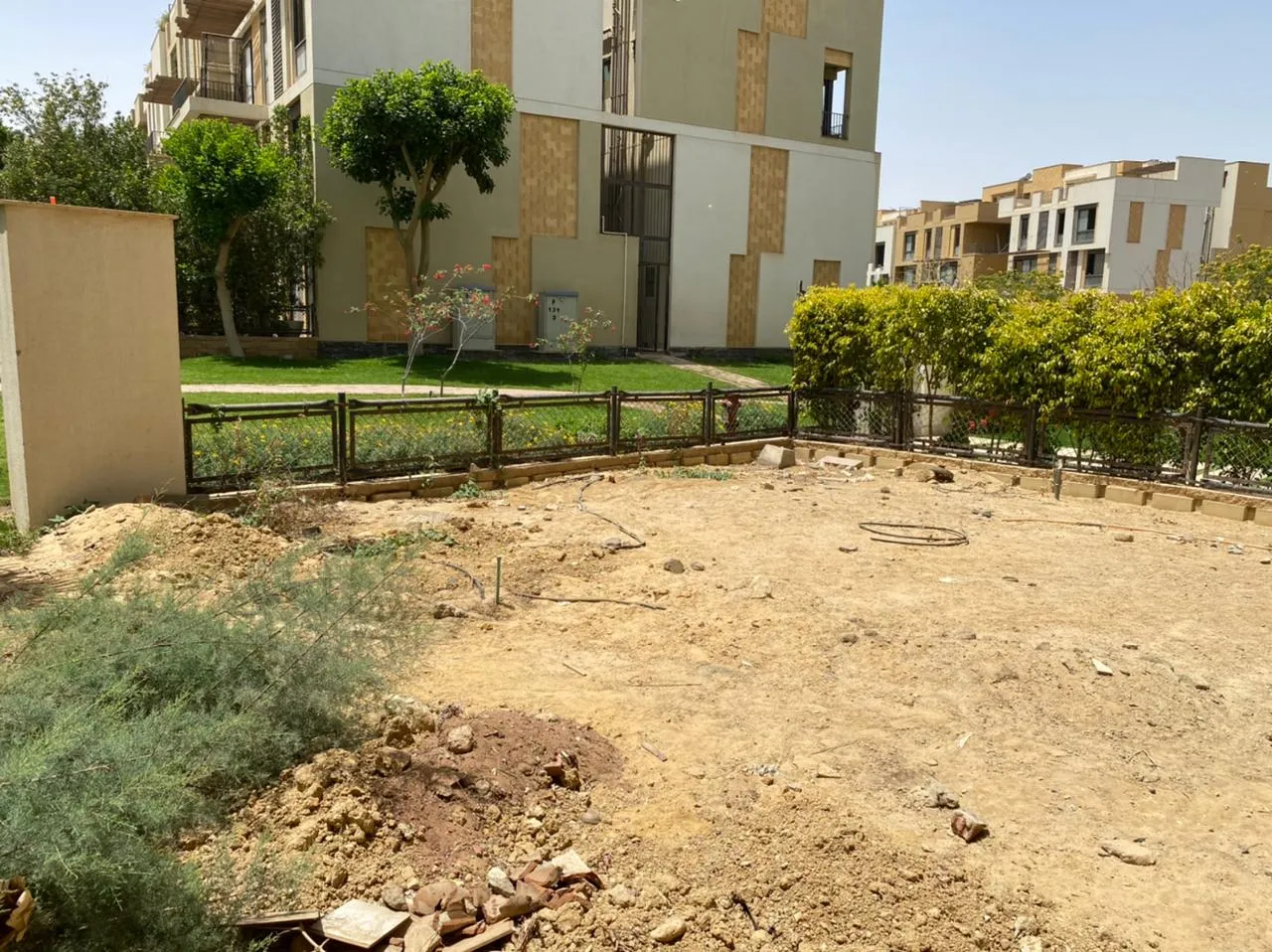 تاون هاوس للبيع في ويست تاون ريزيدنس في الشيخ زايد بمساحة 0 م² تتكون من 4 غرف