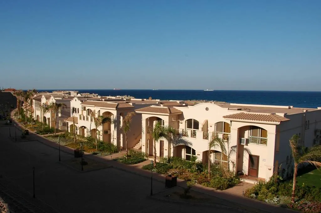 Chalet for sale in La Vista Gardens in Ain Sokhna of 0 m² with 2 bedrooms